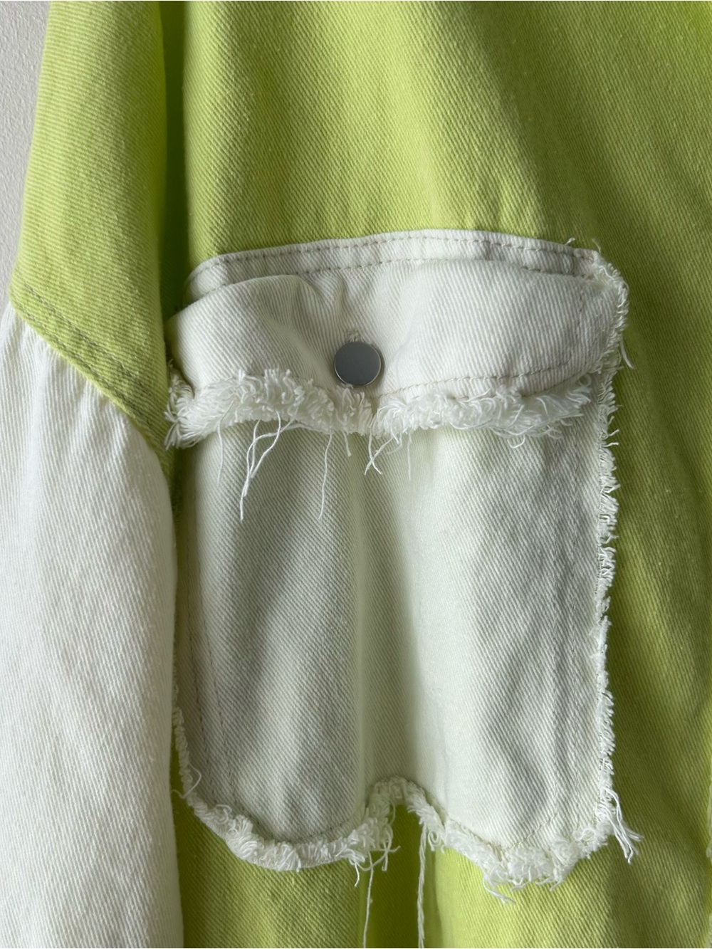 POL Oversized Frayed Worn Shacket Jacket Top Neon Green White M - Picture 3 of 11
